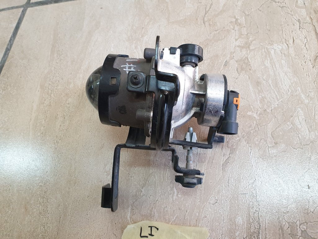 Hyundai I10 Fog light Fog Light With Left Mounting Bracket