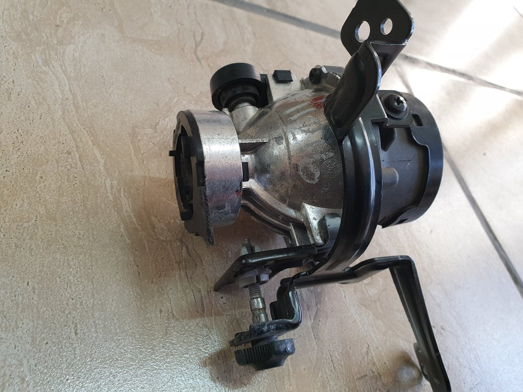 Hyundai I10 Fog light Fog Light With Right Mounting Bracket