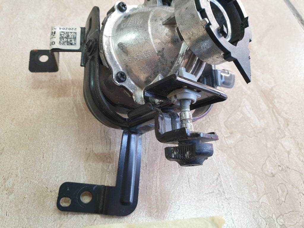 Hyundai I10 Fog light Fog Light With Right Mounting Bracket