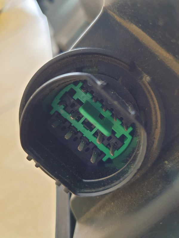 Hyundai Tucson Left Headlight