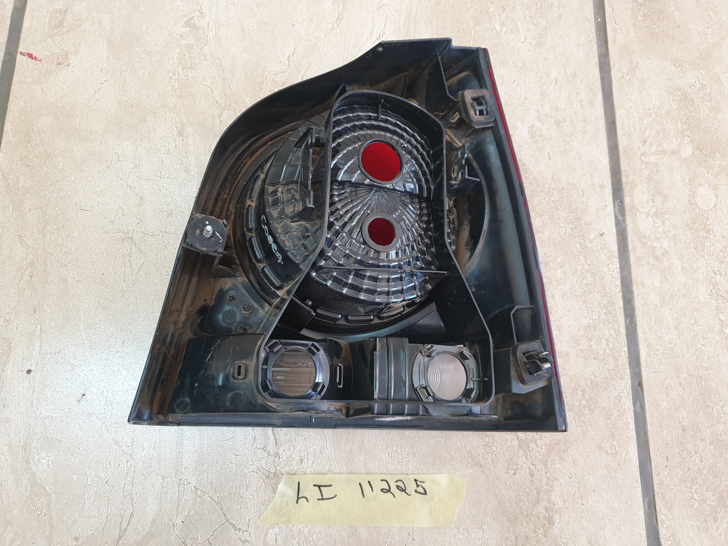 Volkswagen Polo 2015 Left Taillight
