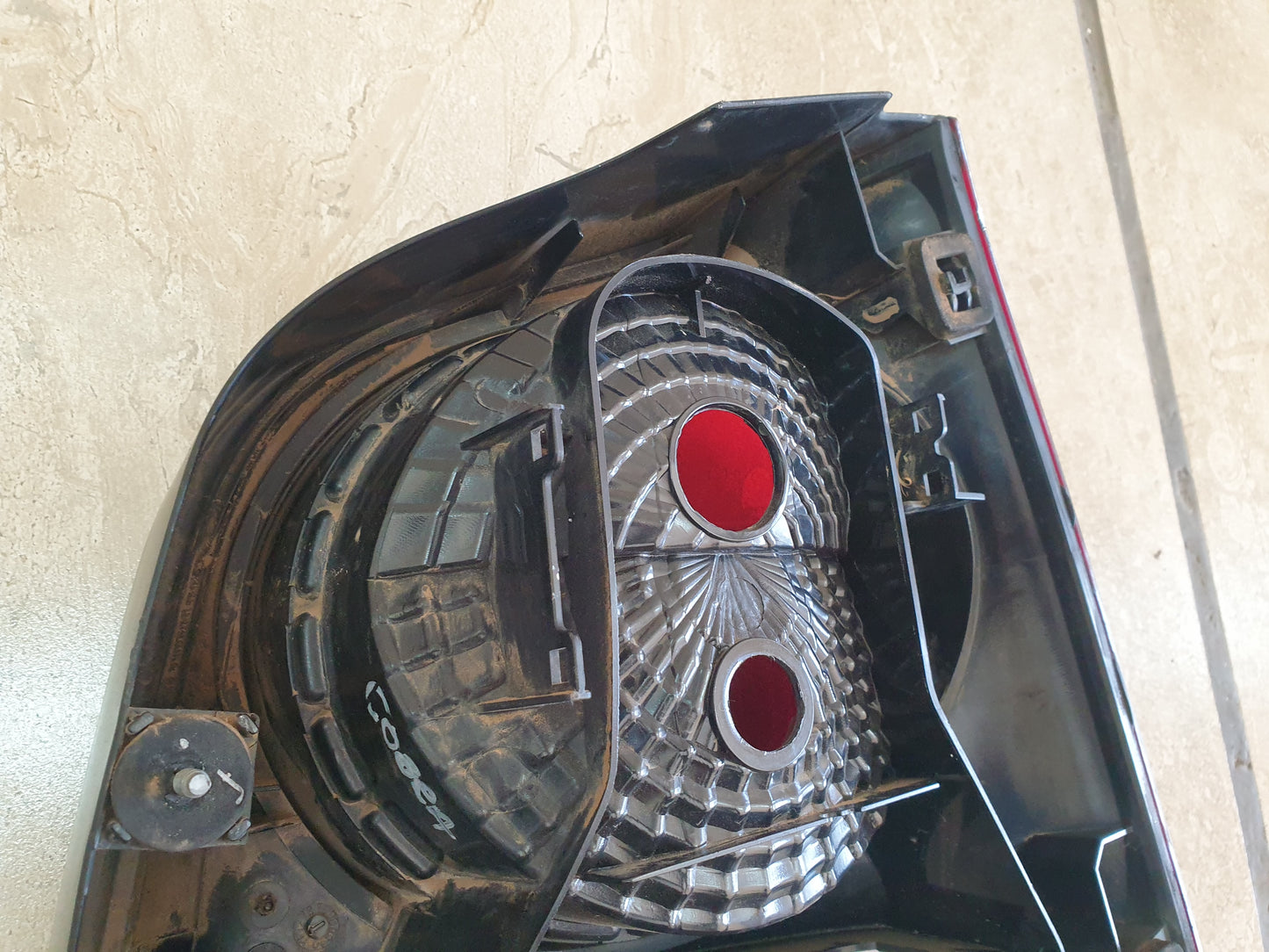 Volkswagen Polo 2015 Left Taillight