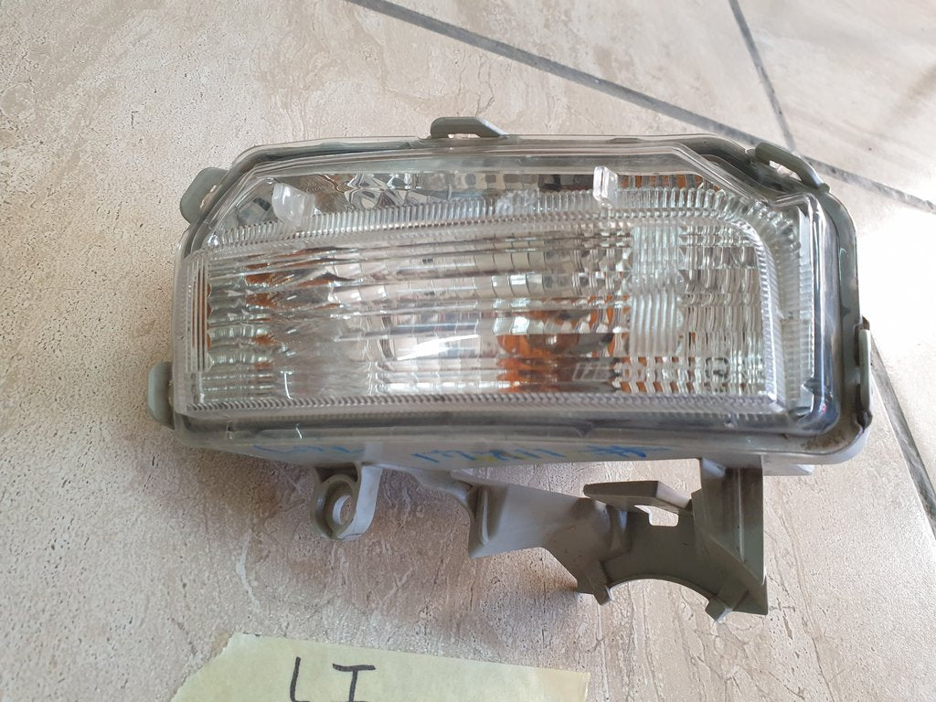 Toyota Etios 2013, 2014, 2015, 2016, front indicator Left Front Turn Signal Light