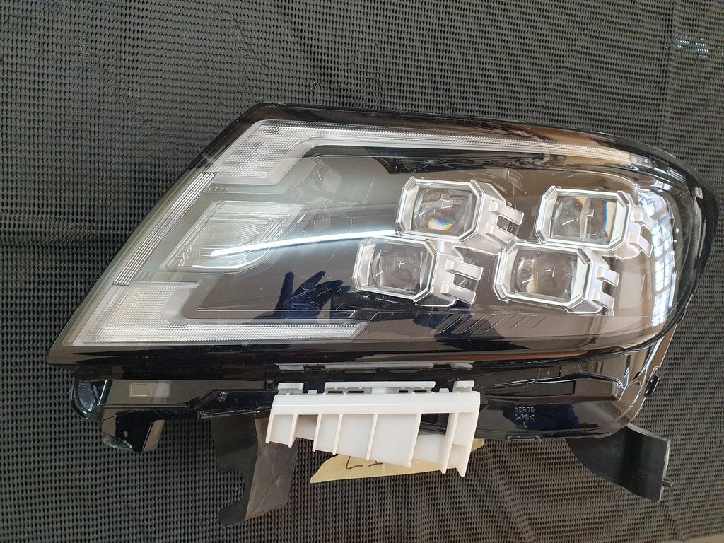 Nissan Navara Left Headlight
