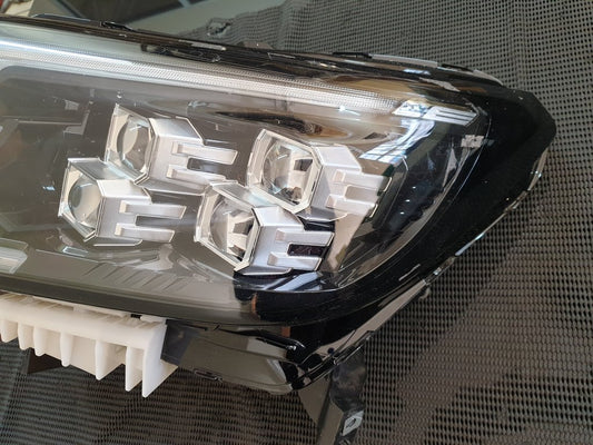 Nissan Navara Left Headlight