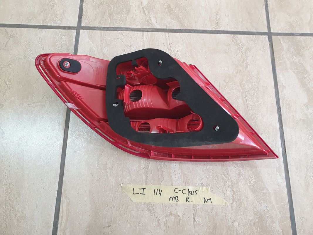 Mercedes-Benz Aftermarket C-Class W204 NO LED Right Taillight