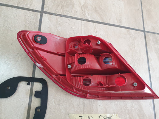 Mercedes-Benz Aftermarket C-Class W204 NO LED Right Taillight