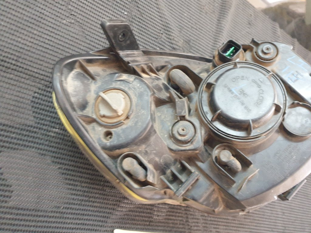 KIA Picanto Left Headlight