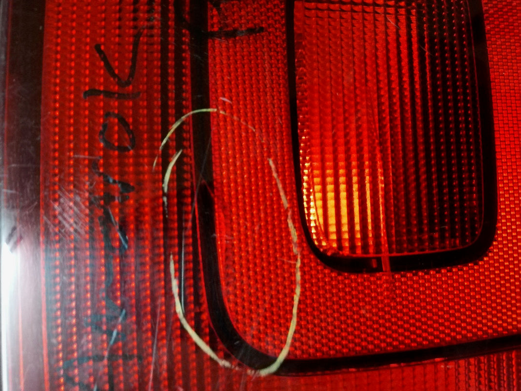 Volkswagen Amarok Left Taillight