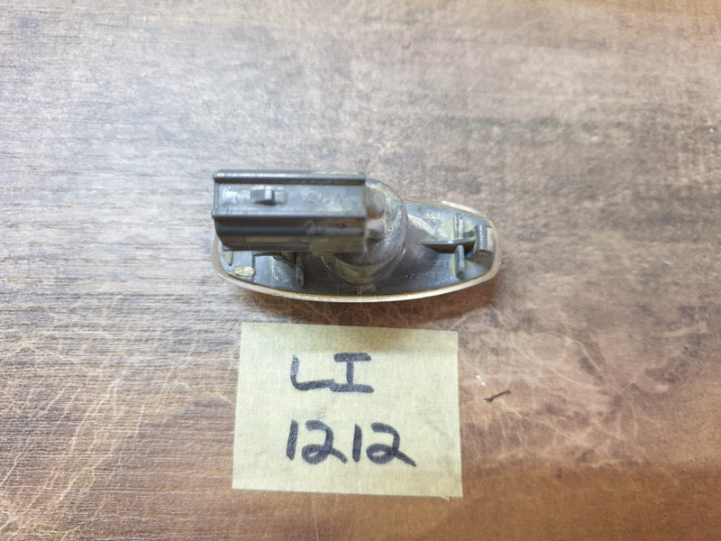 Original Used Toyota Yaris Fender Indicator Light