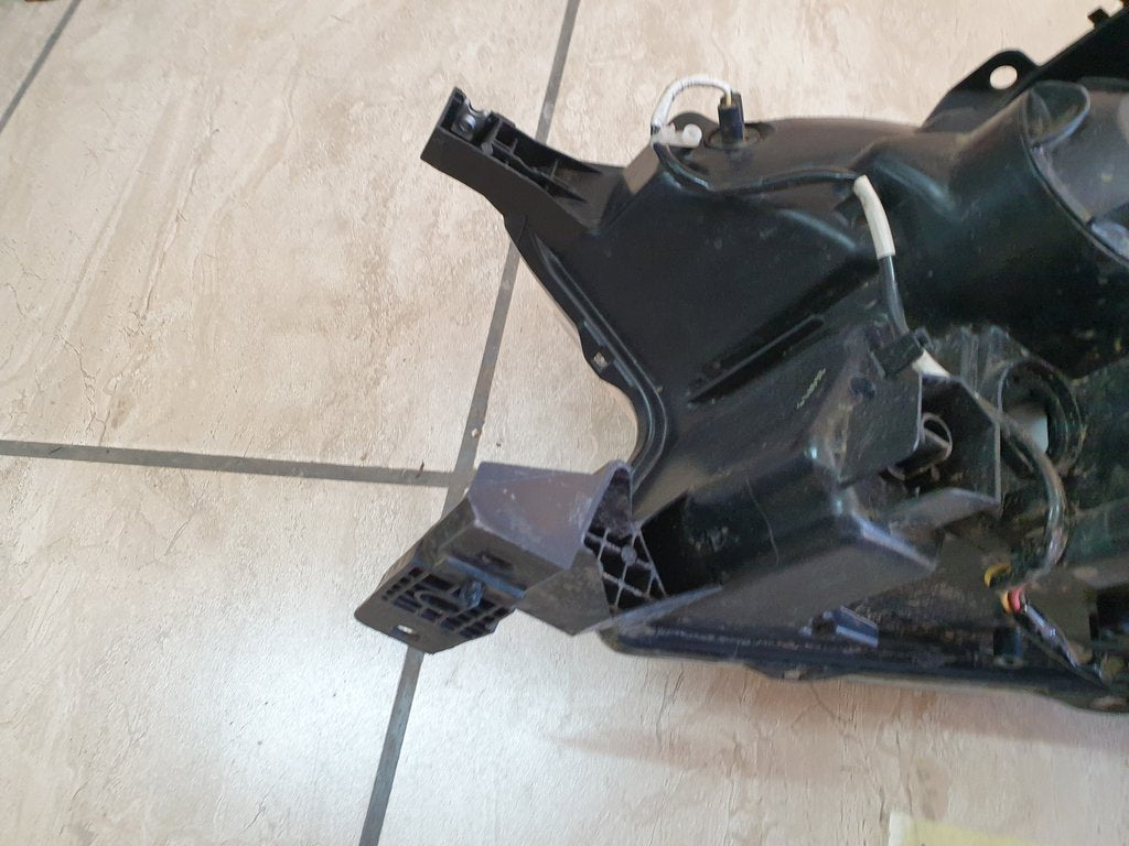 Ford Ranger Everest 2015, 2016, 2017, 2018, 2019 Right Headlight
