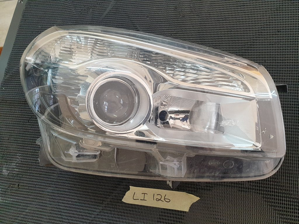 Nissan Qashqai 2010, 2011, 2012, 2013 Right Headlight
