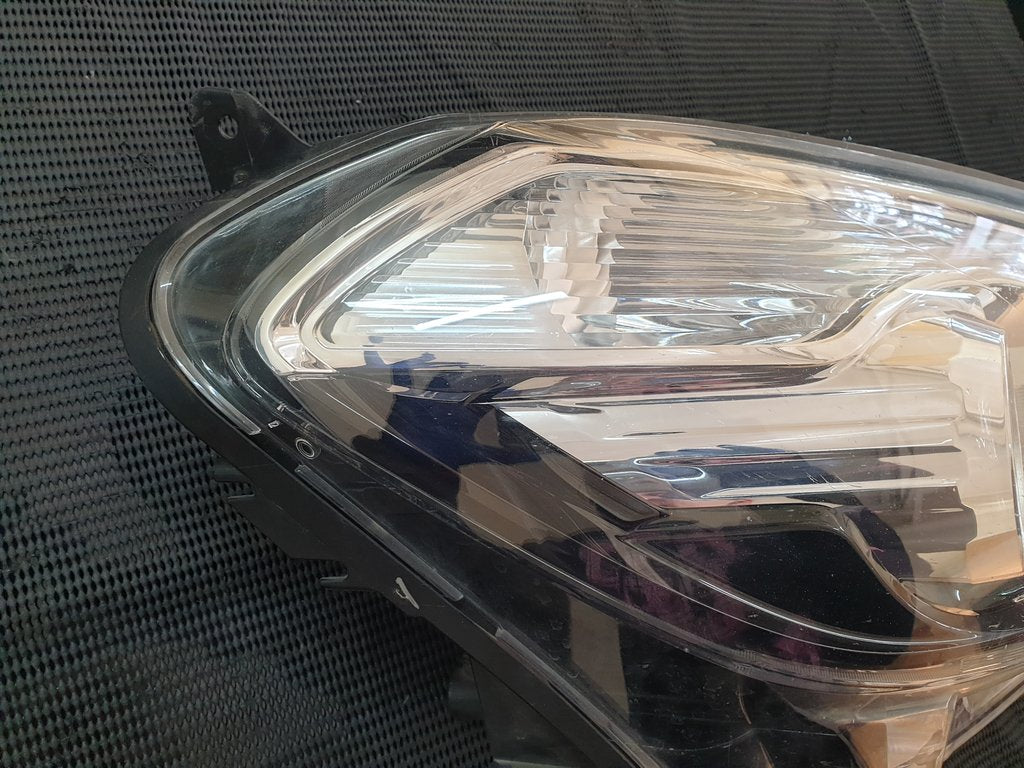Nissan Qashqai 2010, 2011, 2012, 2013 Right Headlight