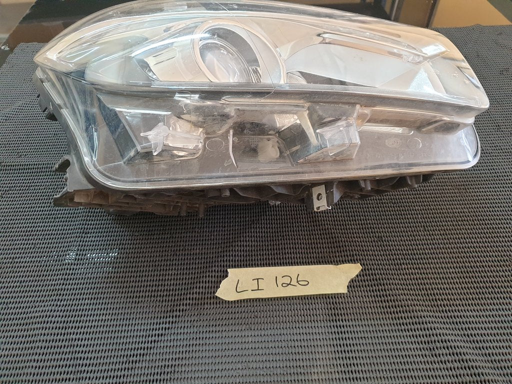 Nissan Qashqai 2010, 2011, 2012, 2013 Right Headlight