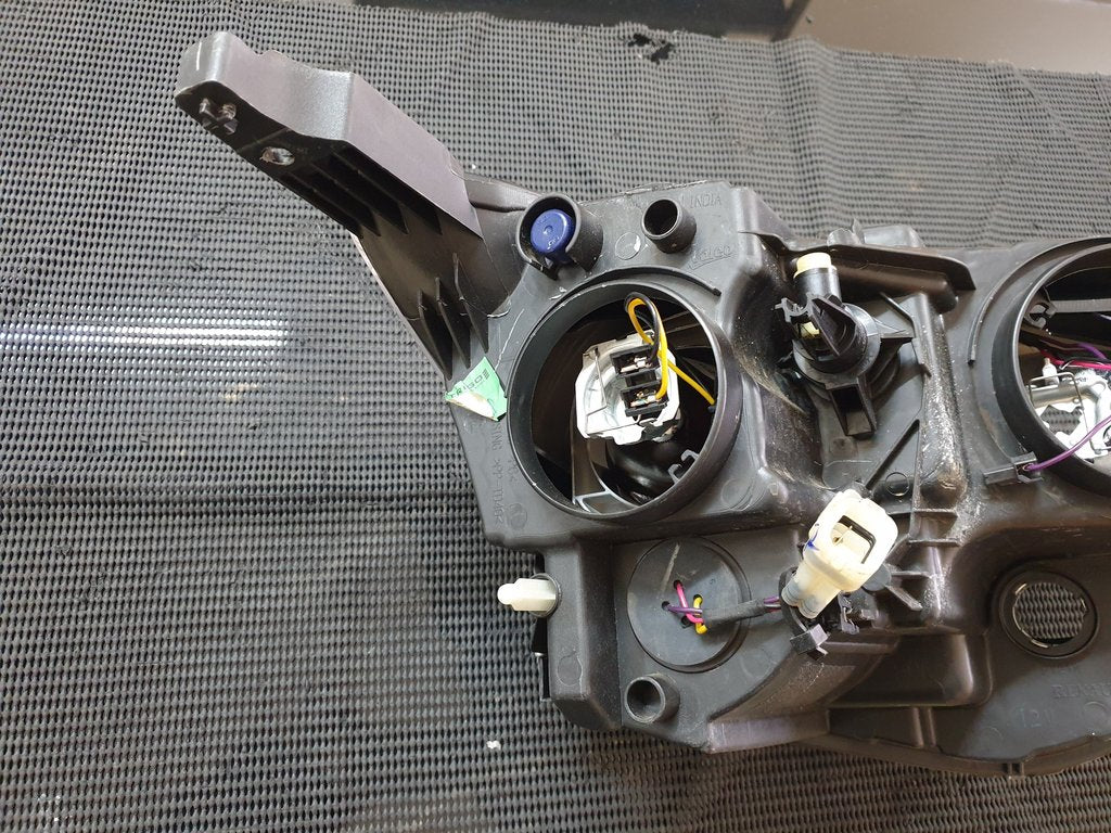 Renault Triber Left Headlight