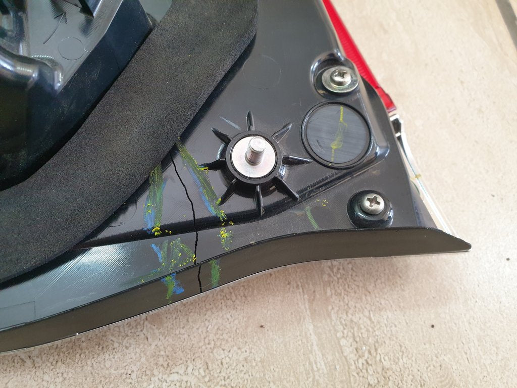 Toyota Land Cruiser 2015 Right Rear Taillight