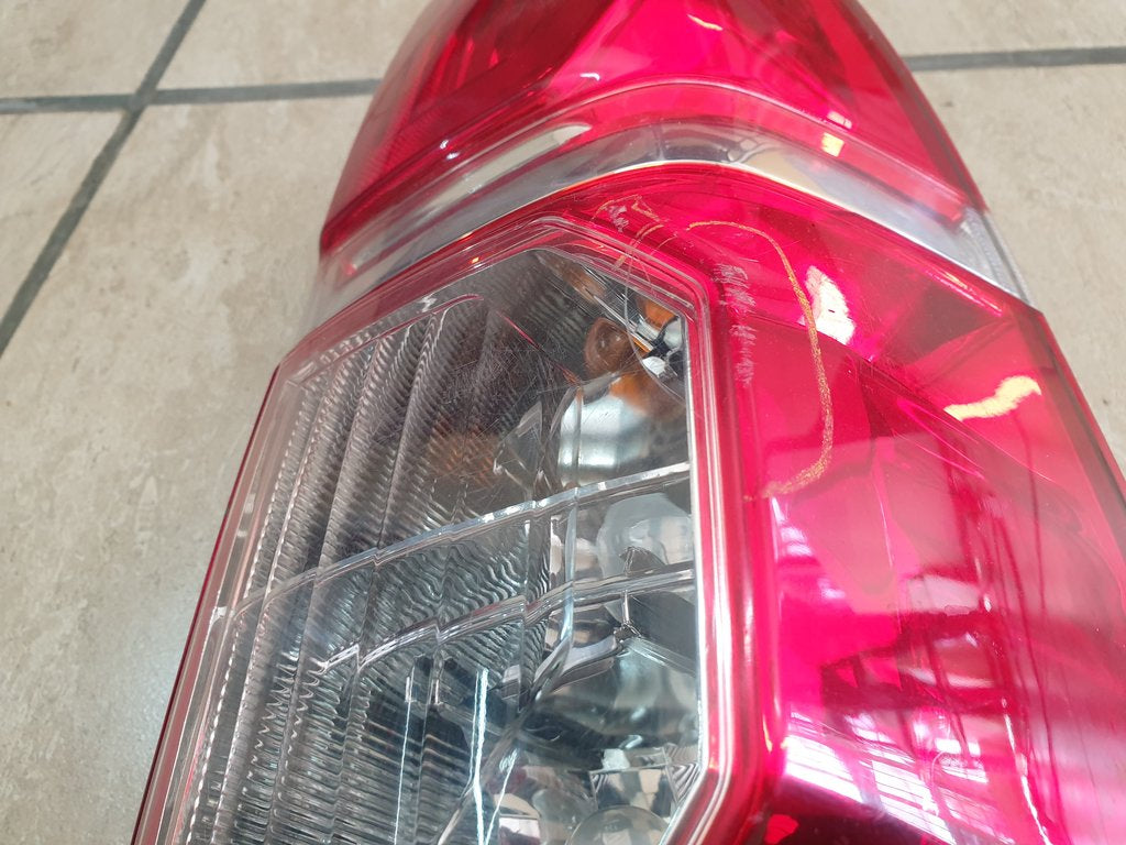 Toyota Hilux D4D Right Taillight