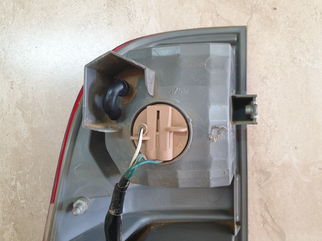 Toyota Hilux D4D Right Taillight