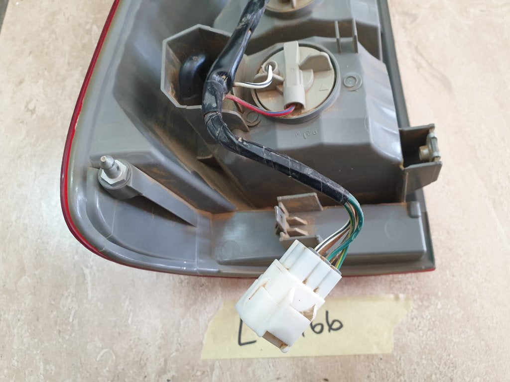 Toyota Hilux D4D Right Taillight