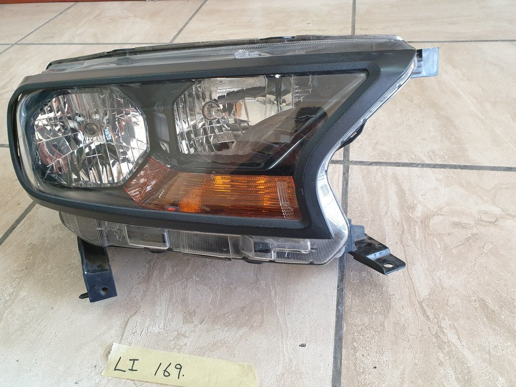 Ford Ranger T6 T7 Right Headlight