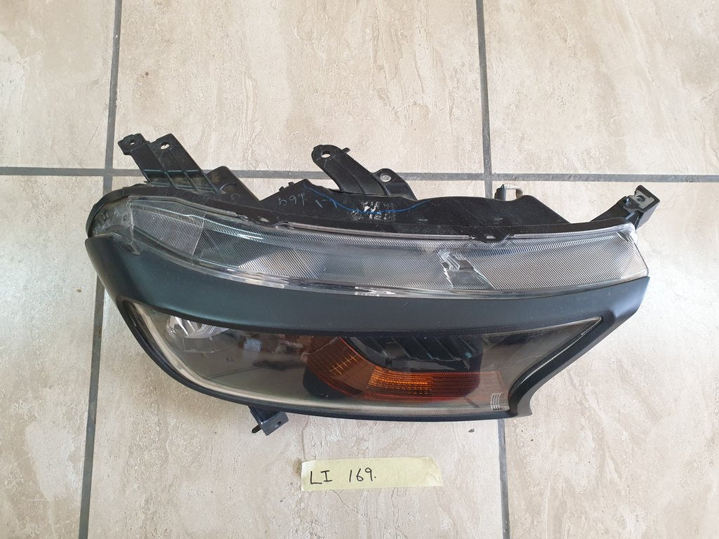 Ford Ranger T6 T7 Right Headlight