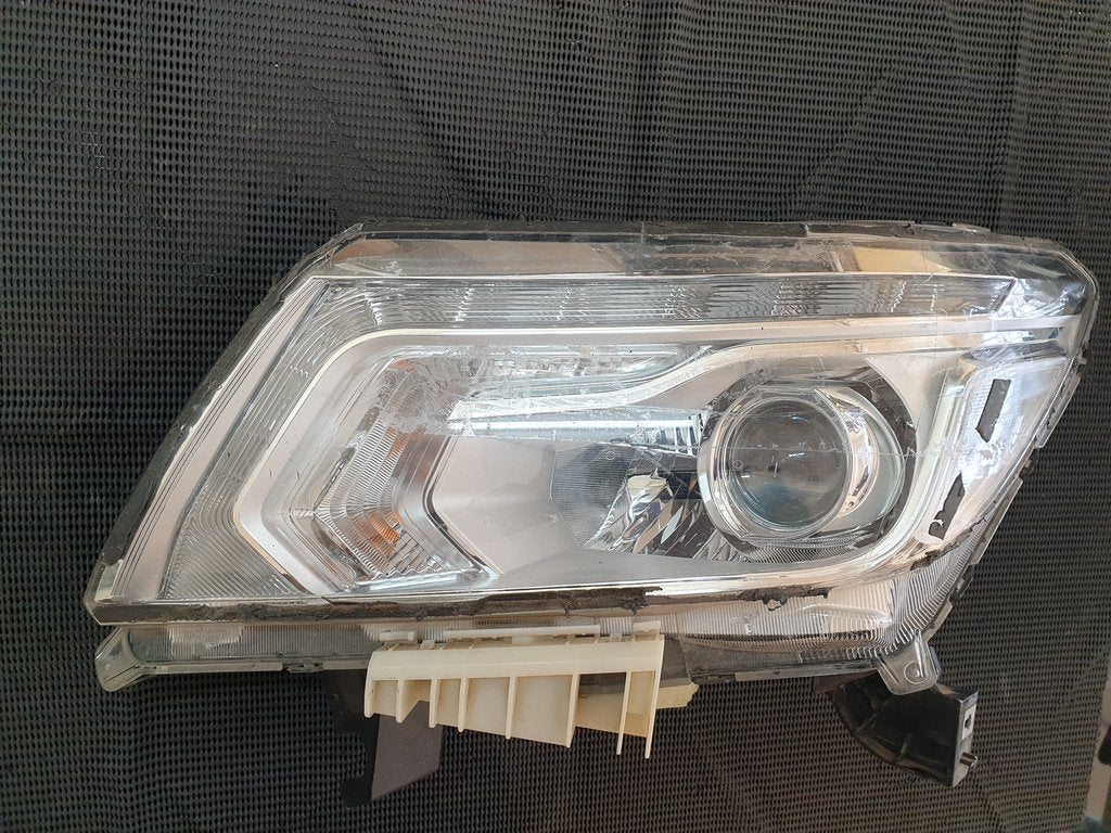 Nissan Navara Left Headlight