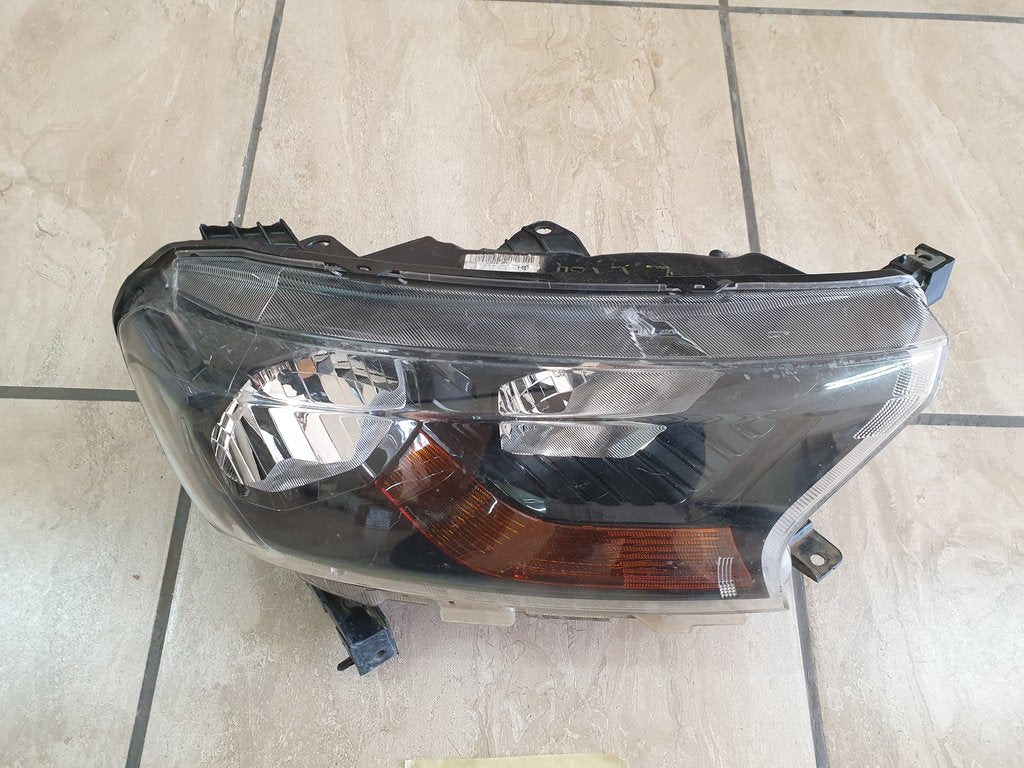 Ford Ranger T6 T7 Right Headlight