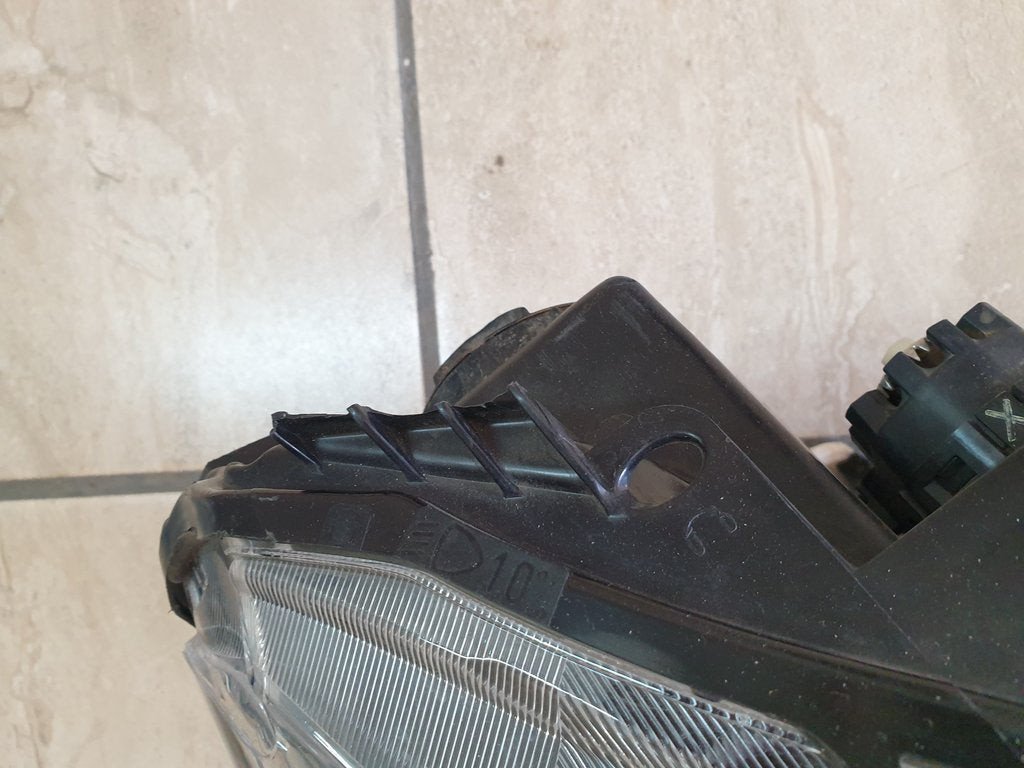 Ford Ranger T6 T7 Right Headlight