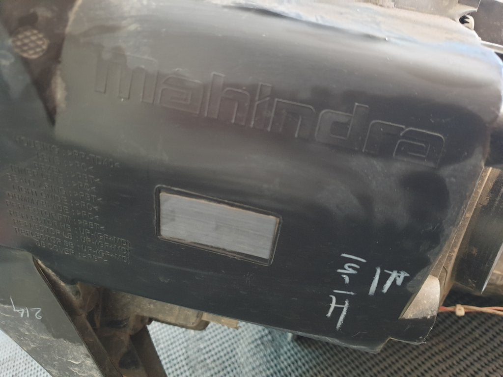Mahindra Scorpio Right Headlight