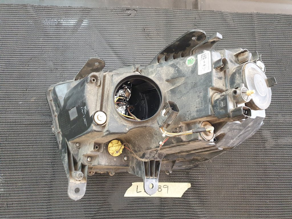 Mahindra Scorpio Right Headlight