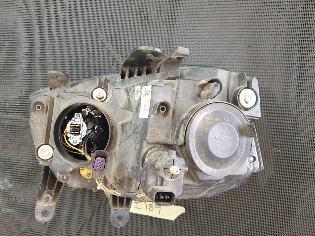 Mahindra Scorpio Right Headlight
