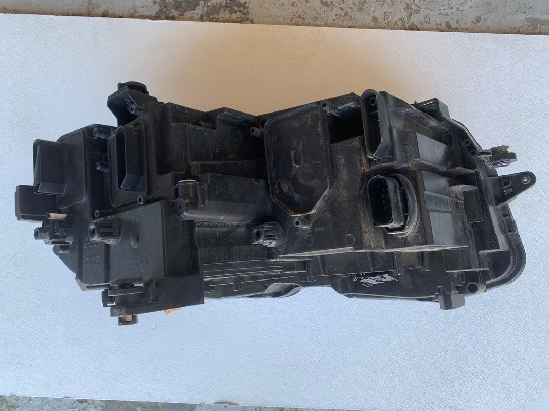 Volkswagen Tiguan SUV Left Headlight