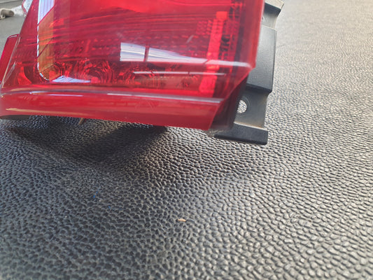 Nissan Qashqai Left Taillight