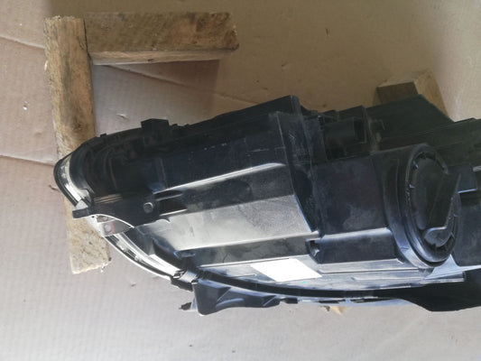 Mercedes-Benz C-Class W204 Left Headlight