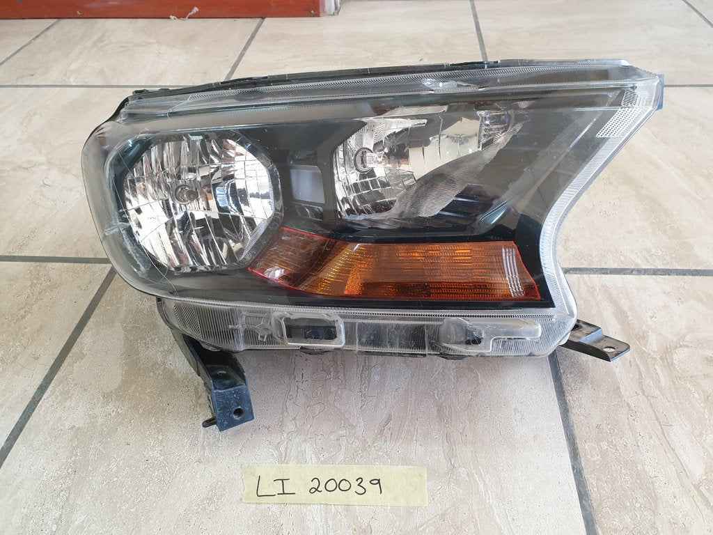 Ford Ranger T6 T7 Right Headlight