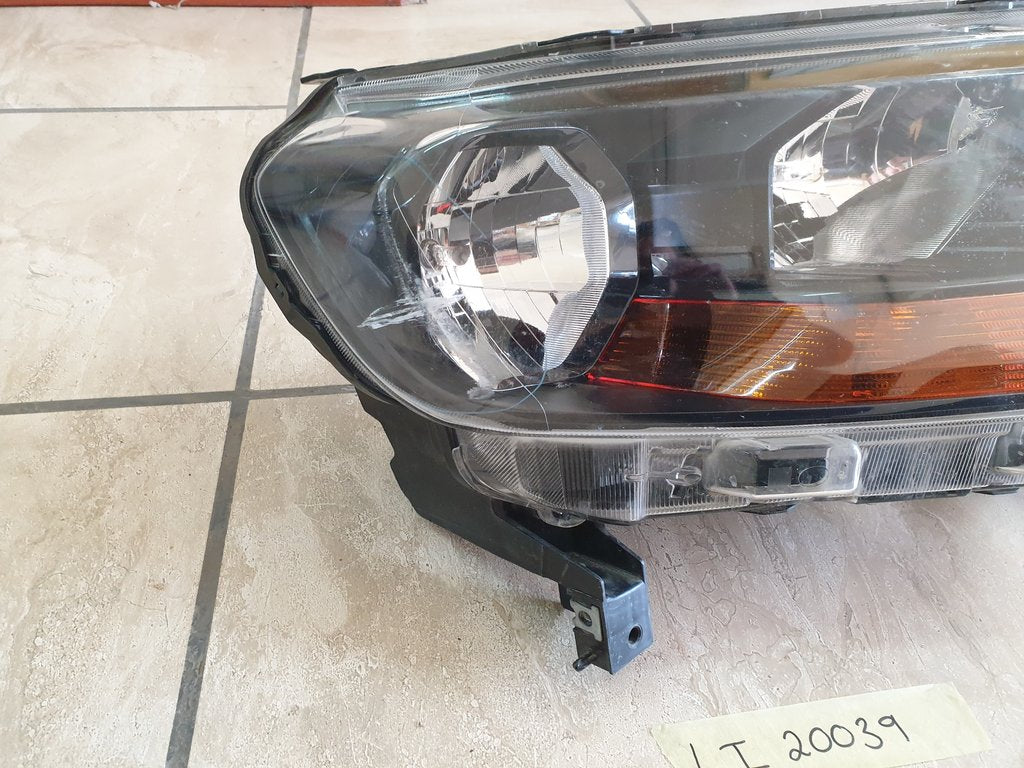 Ford Ranger T6 T7 Right Headlight