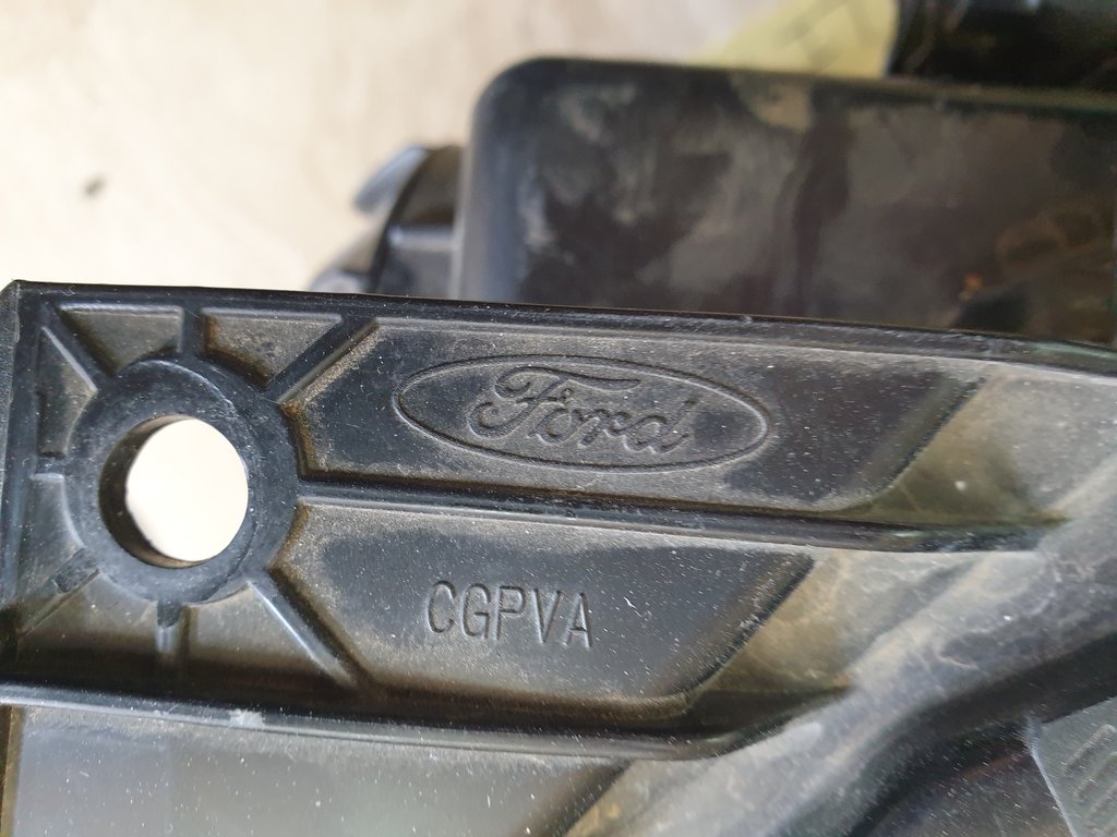 Ford Ranger T6 T7 Right Headlight