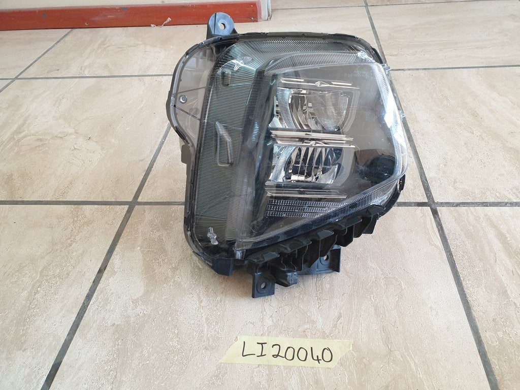 Hyundai Tucson 2022, 2023, 2024 Right Headlight