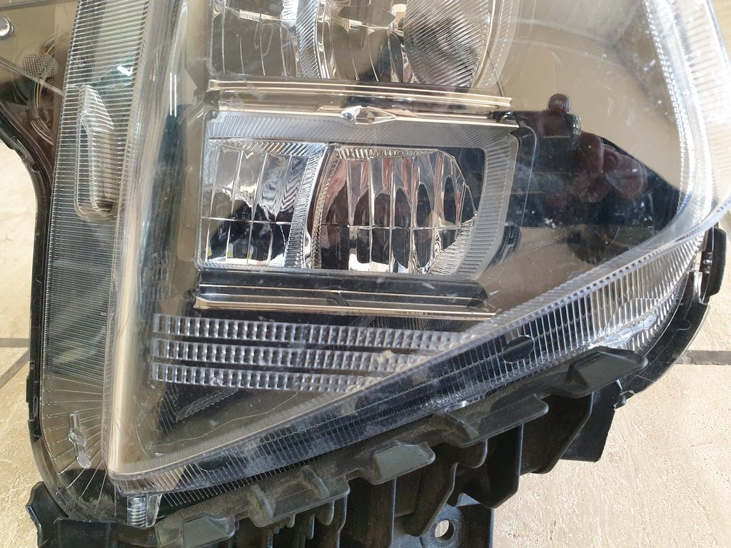Hyundai Tucson 2022, 2023, 2024 Right Headlight