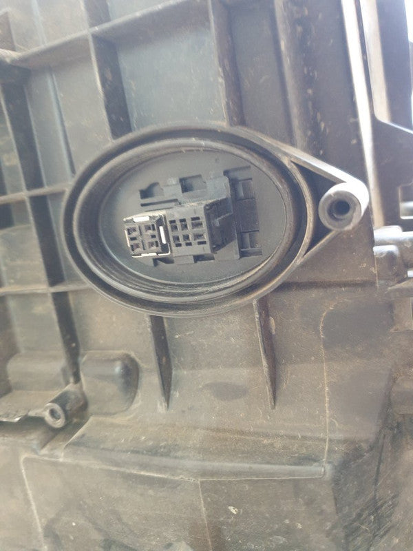 BMW 3 Series F31 Right Headlight