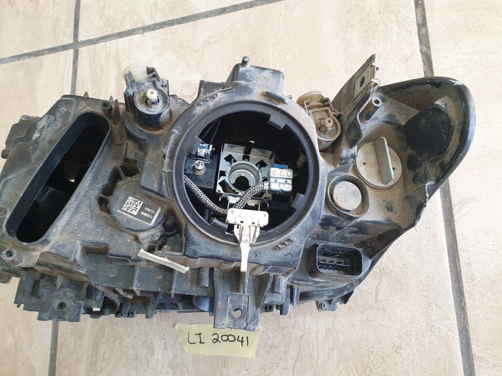 BMW 3 Series F31 Right Headlight