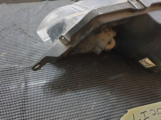 Renault Kwid Right Headlight