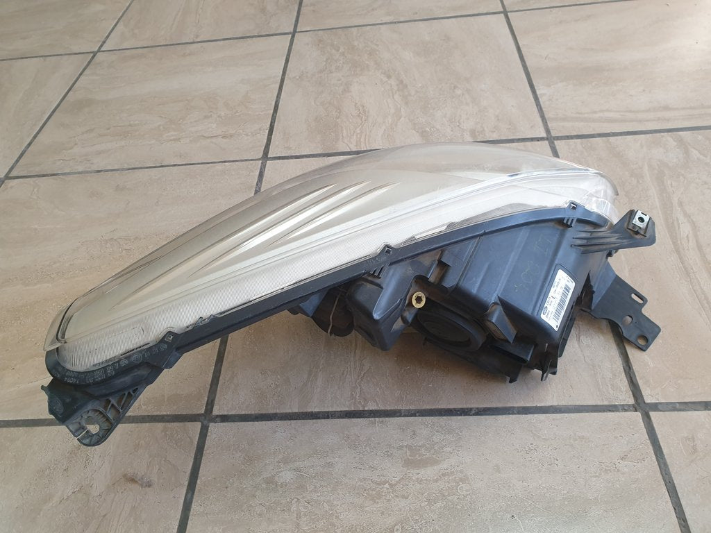 Ford Kuga 2 Left Headlight