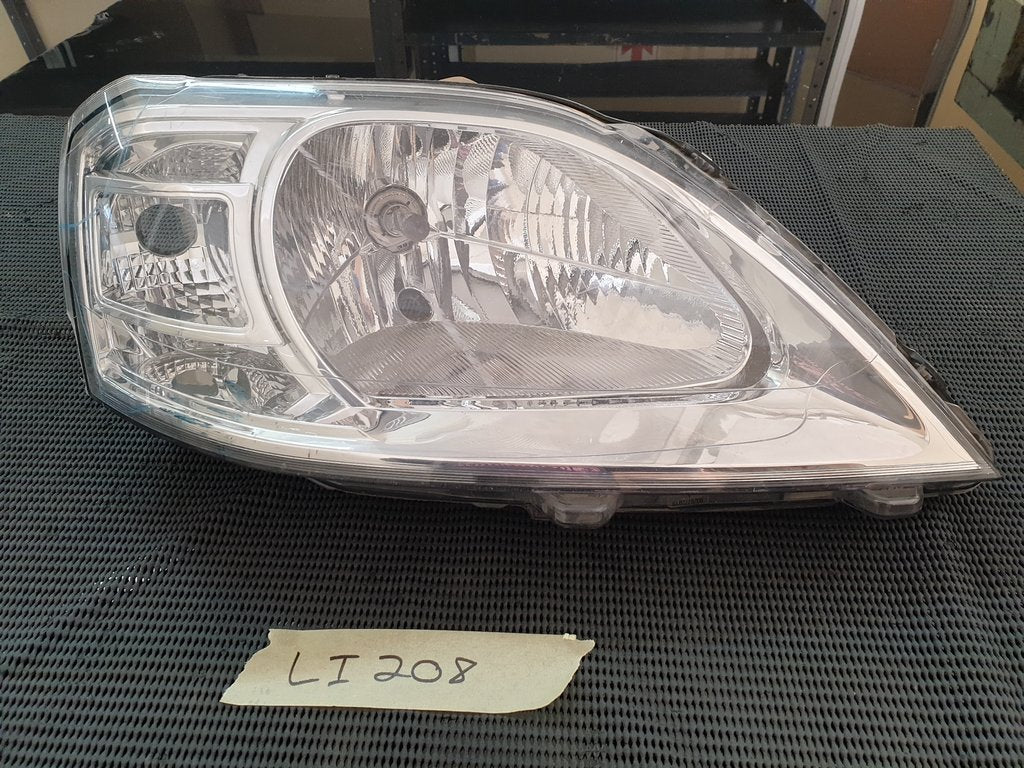 Nissan NP200 Right Headlight