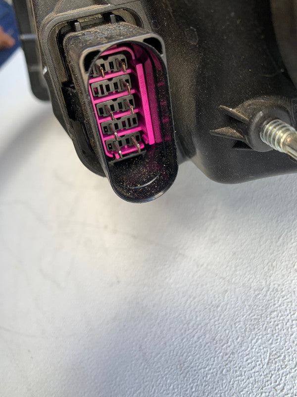 Volkswagen Polo Right Headlight