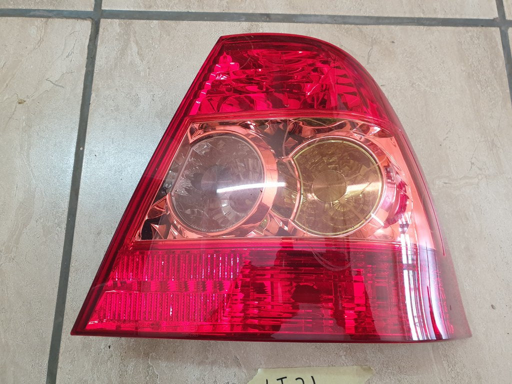 Toyota Corolla Right Taillight