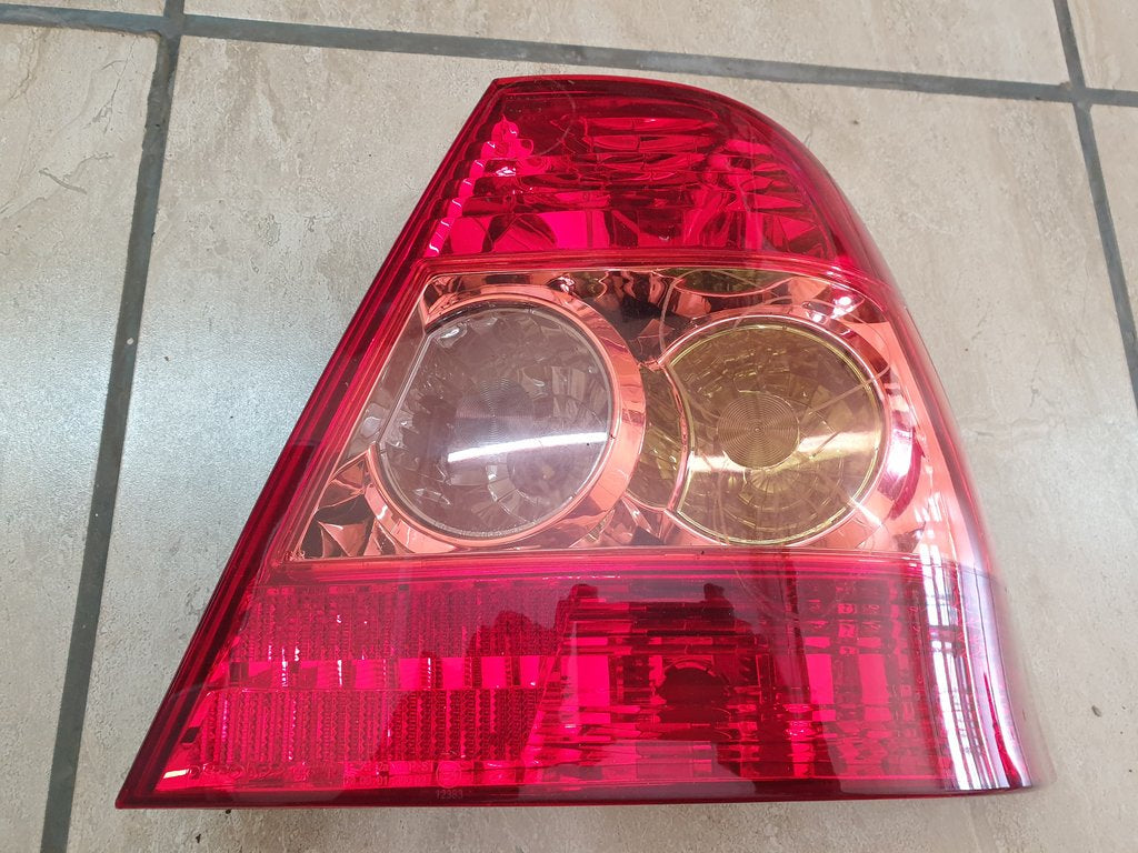 Toyota Corolla Right Taillight