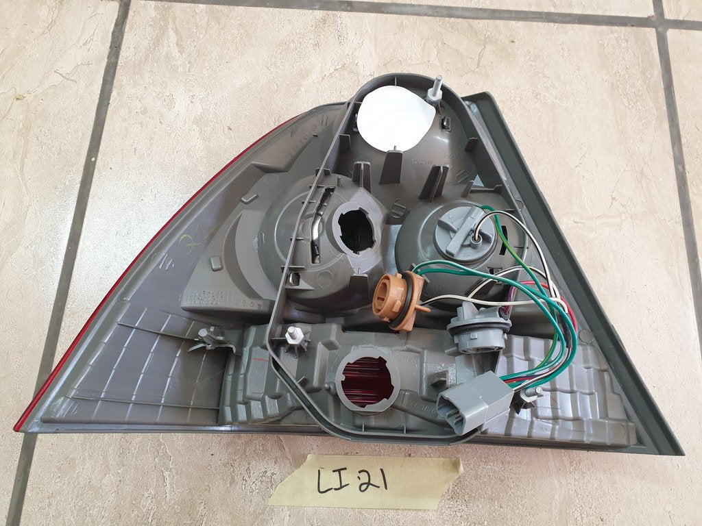 Toyota Corolla Right Taillight