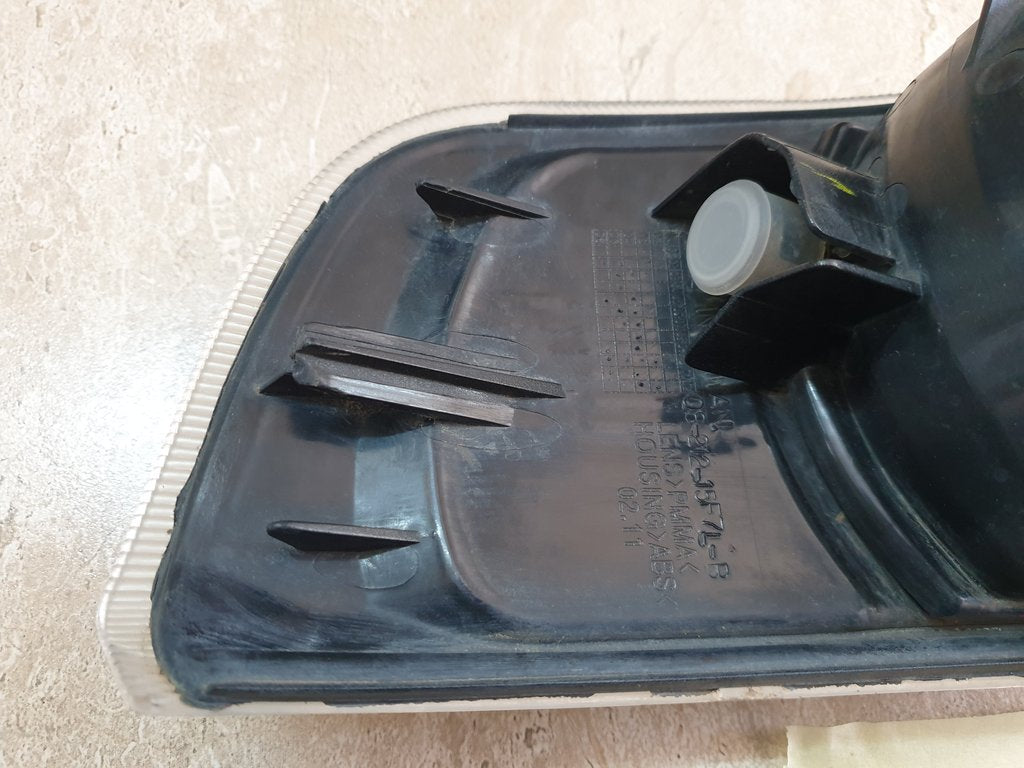 Toyota Tazz Left Front Indicator Light