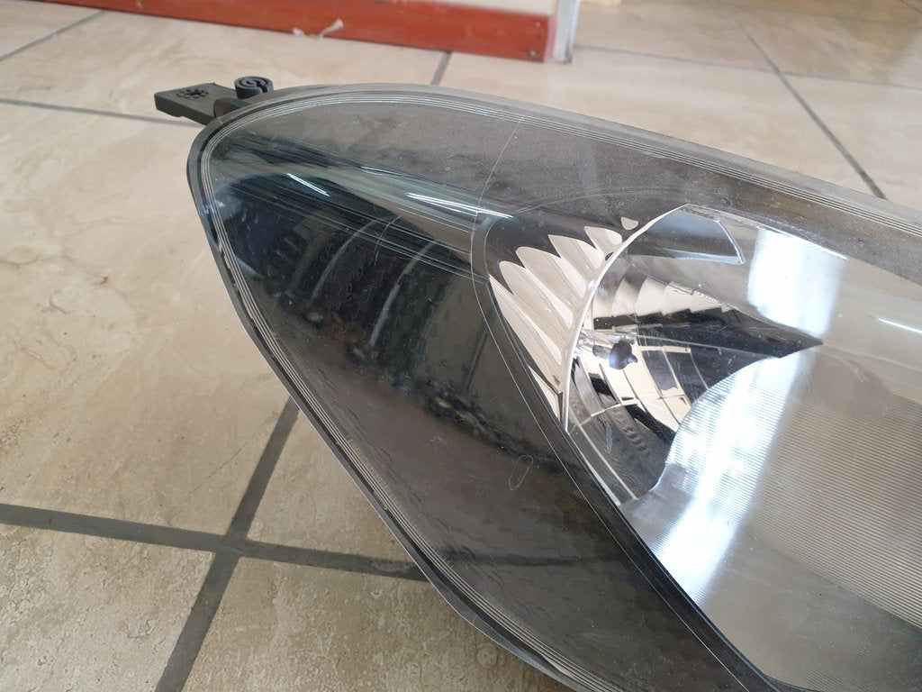 Hyundai I20 Right Headlight
